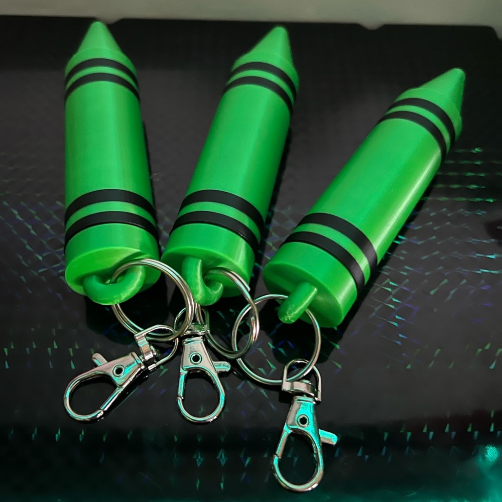 Christmas Crayon Chapstick Holder Keychain by 3D print